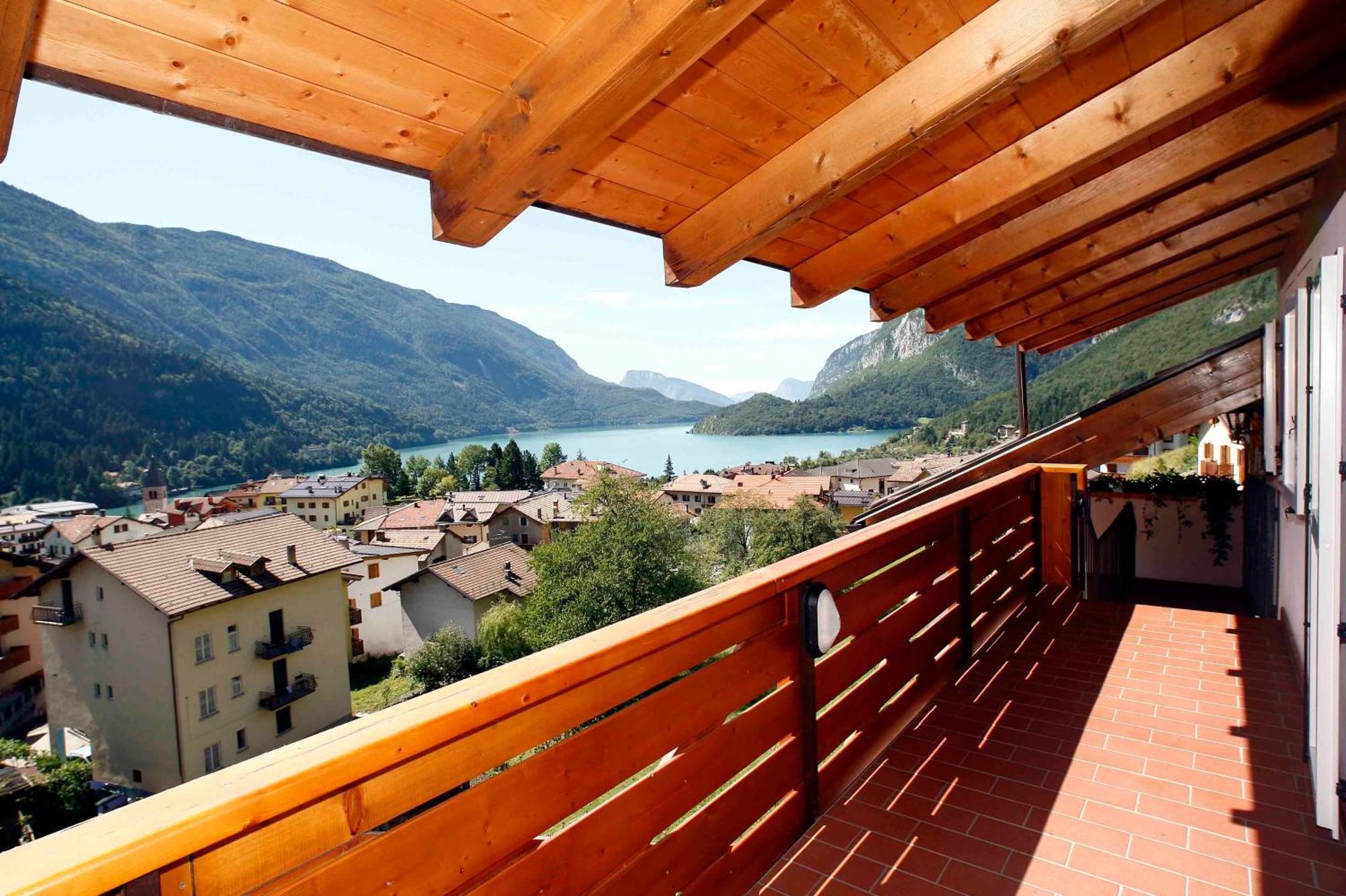 Hotel Garni Villanova Molveno Exteriör bild